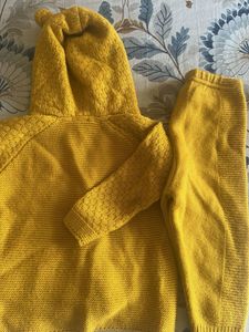Cute Mustard Knit Outfit