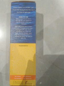 Aqualogica Glow+ Dewy Sunscreen Gel