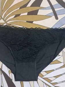 Set of 4 Lace Trim Briefs