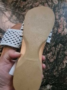 Brand new WHITE SHUCO FLATS