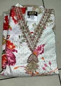 Beautiful Suit Dezine Available