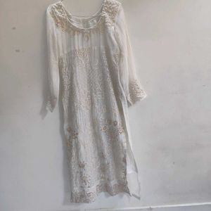 Elegant White Embroidered Kurta Set