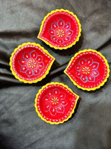 Set of 4 Decorative Diyas