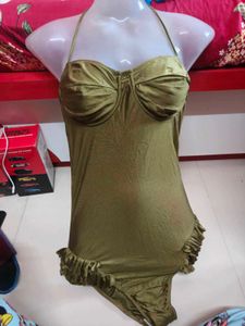 Chic One-Piece Swimsuit with Ruffles