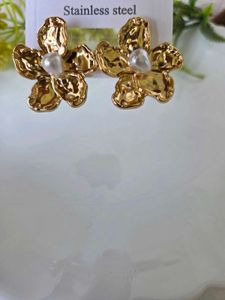 Gold Flower Pearl Stud Earrings
