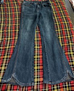 Women's Flared Jeans