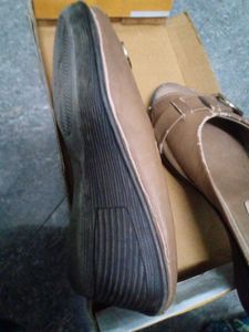 Women's Beige Flats