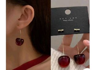 Beautiful  🍒🍒 🍒 🍒 🍒 mehroon chery eari