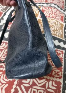 Hidesign Embossed Leather Handbag