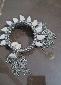 Seashell Tassel Bracelet