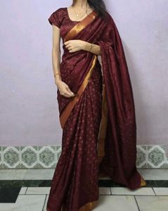 Elegant Maroon Saree ✨️❤️