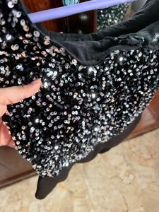 Date night Off-Shoulder Black Dress