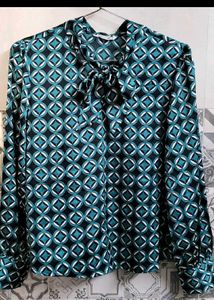 Geometric Print Bow Neck Blouse
