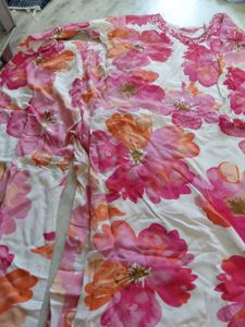 Vibrant Floral Print Kurta