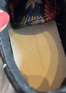 Zara Embroidered &amp; Embellished Sneakers