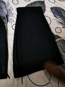 Coat42",pant34",PeterEngland,excellent!!