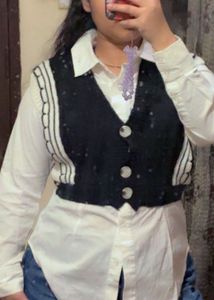 Cute Black &amp; White Cardigan