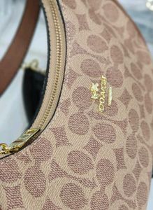 IMPORTED COACH HIGH QUALITY SLING WITHOUT BOX