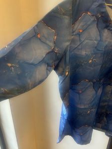 V-Neck Blue Marbled Print Top