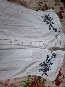 White Embroidered Tunic Top