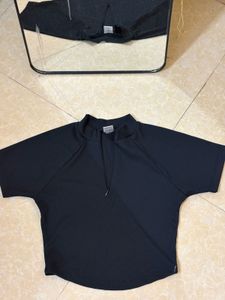 Ribbed Zip Neck Top