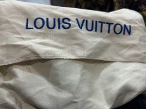 Huge Discount- LV LouisVuitton- Bag