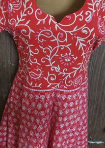 Red pure Cotton Printed dress