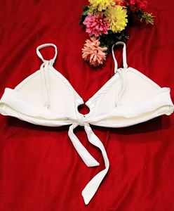 Elegant Ribbed Bikini Top with Ring Detail