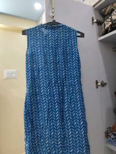 Sleeveless Blue Kurti