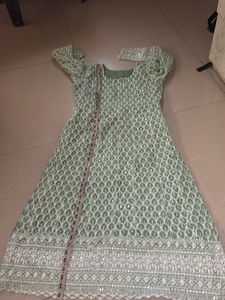 Lakhnavi  Green Embroidered Kurta