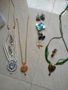 Assorted Indian Jewelry Set
