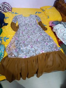 It's Tunning Colour Gown ...