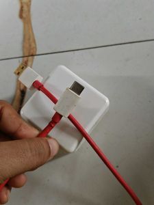 oneplus Fast Charger with Red Cable