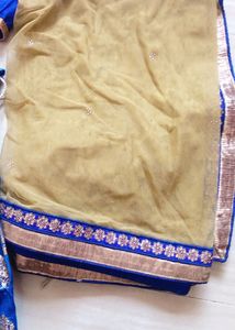 I want to selling  ghagra choli