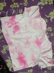 Y2K Pink Tie-Dye Graphic Tee
