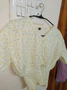 Floral Printed Crop Top (Price Negotiable If Anyon