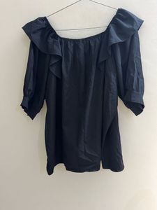 Chic Black Top