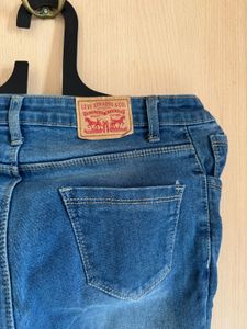 Levi’s Blue Skinny Fit Jeans
