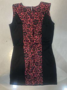 Chic Floral Panel Black Dress