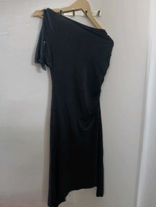 one shoulder bodycon dress