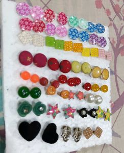 Assorted Earring Set