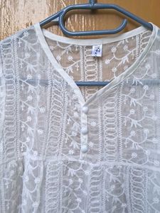 White Pinteresty Top