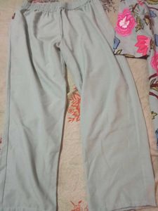 Beautiful Floral Print Kurta Set