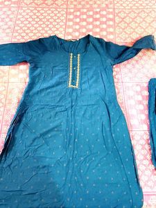 Teal Kurta Set with Golden Embroidery