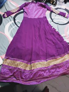 Elegant Purple Embroidered Kurta Set
