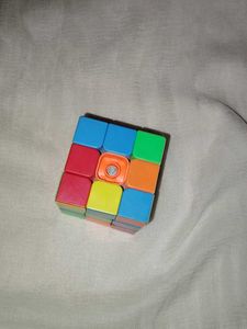 Classic 3x3 Cube Puzzle