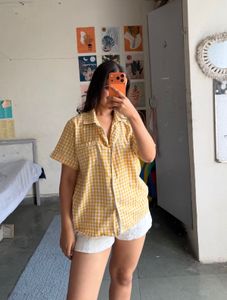 gingham square Yellow shirt