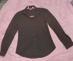 You got an offer for ladies Cotton shirt