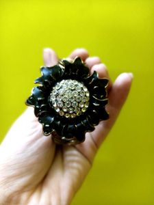 Black Flower Bracelet