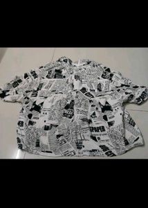 Trendy Newspaper Print Short-Sleeve Shirt
